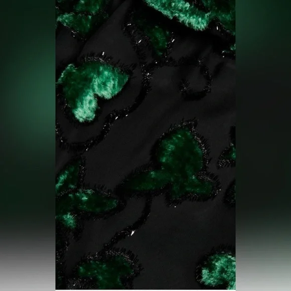 Alice + Olivia Black and Green Mini Dress - Picture 5 of 15